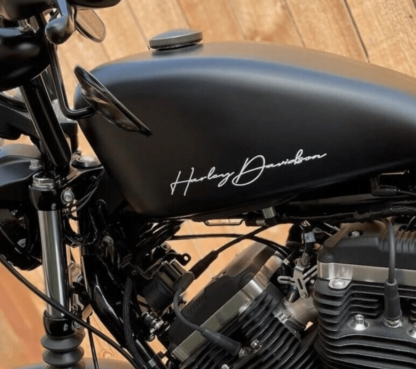 Sticker moto Harley Davidson signature modèle 2 Deco Sticker Store